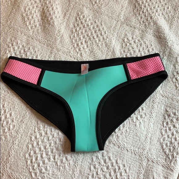 Bikini set - Picture 5 of 5